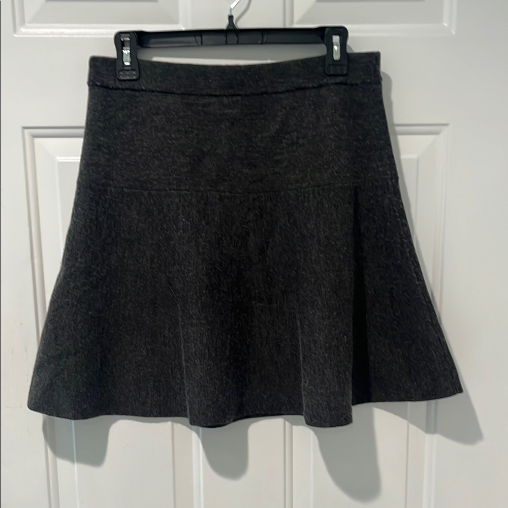 Tahari Pull on Charcoal gray Skirt